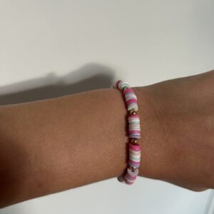 Kleurrijke armband met goude kralen
